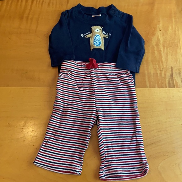 Gymboree Bear Hugs 2 Piece Outfit - Picture 2 of 6